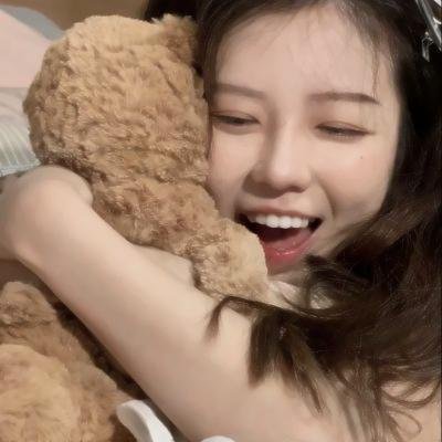 家用摄像头海报